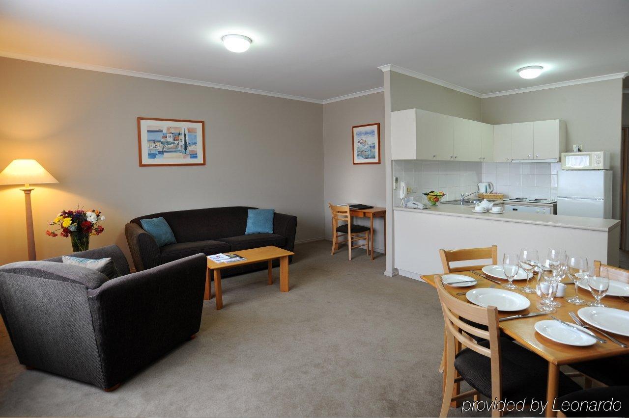 Punt Road Apartment Hotel Melbourne Bilik gambar